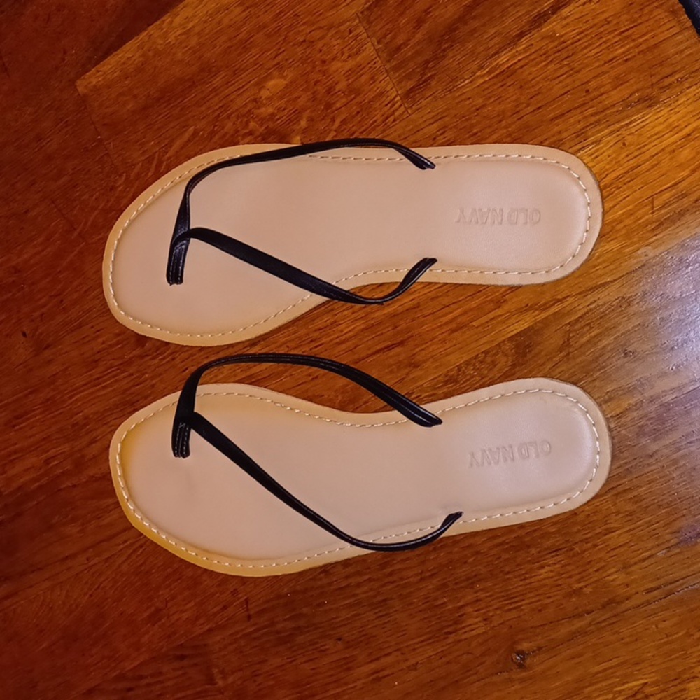 🖤🖤 2 for 12…Old Navy Flip Flops